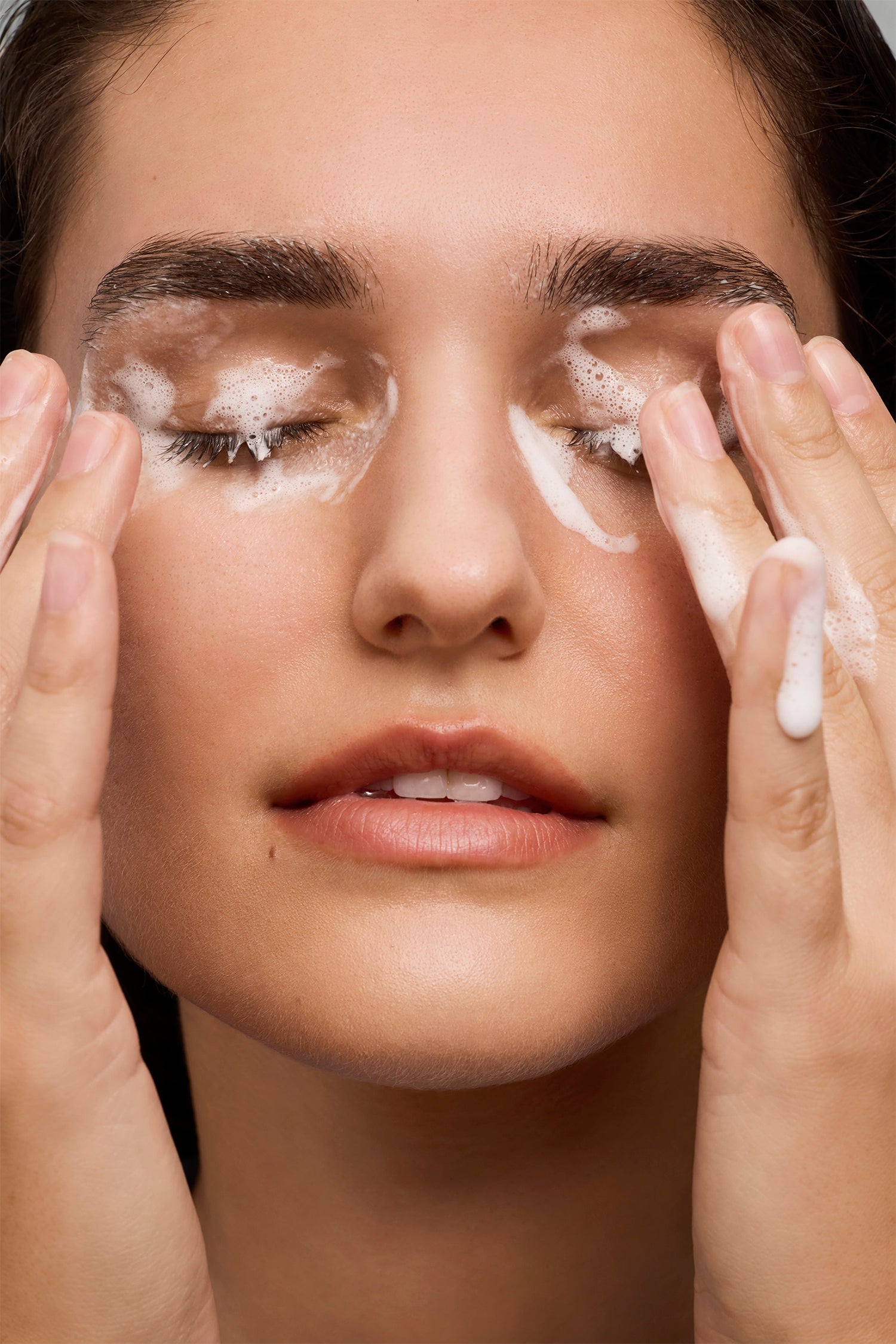 The Top Eyelid Cleansers For Healthy Refreshed Eyes Daily Practice The top eyelid cleansers for healthy refreshed eyes daily practice